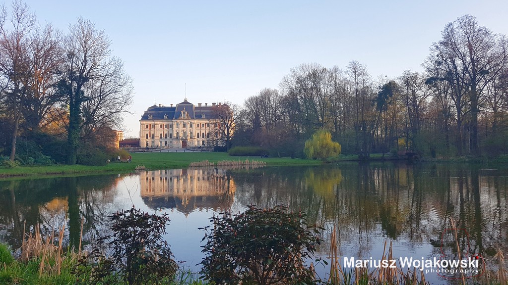 dzisiaj 50-ka... i między innymi Park i Pałac Pszczyński