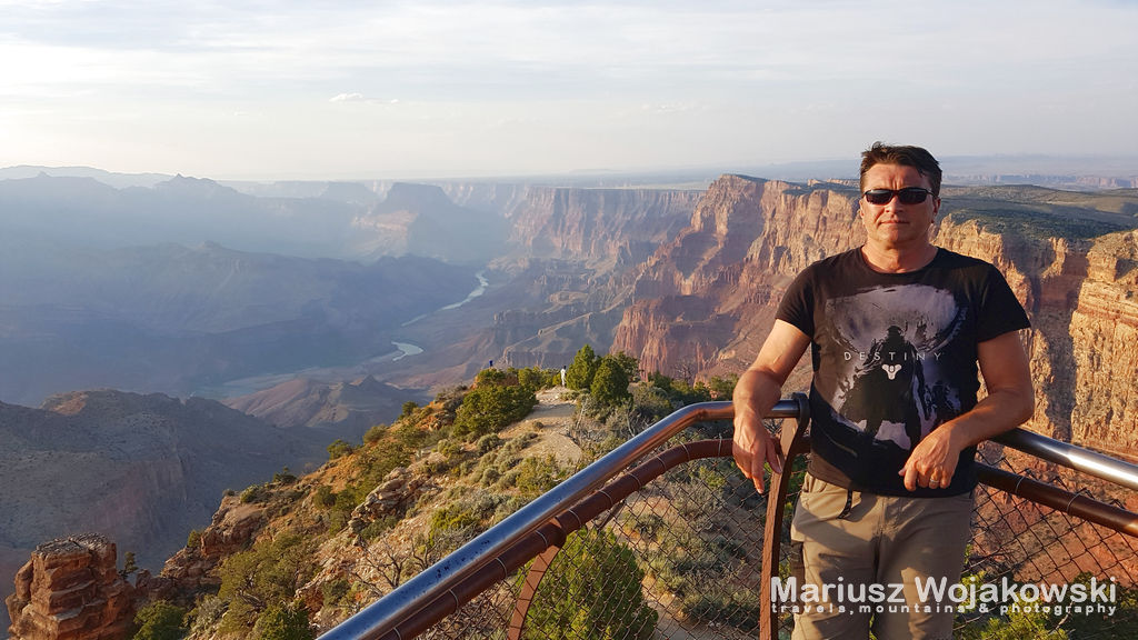 Zachód słońca Desert View