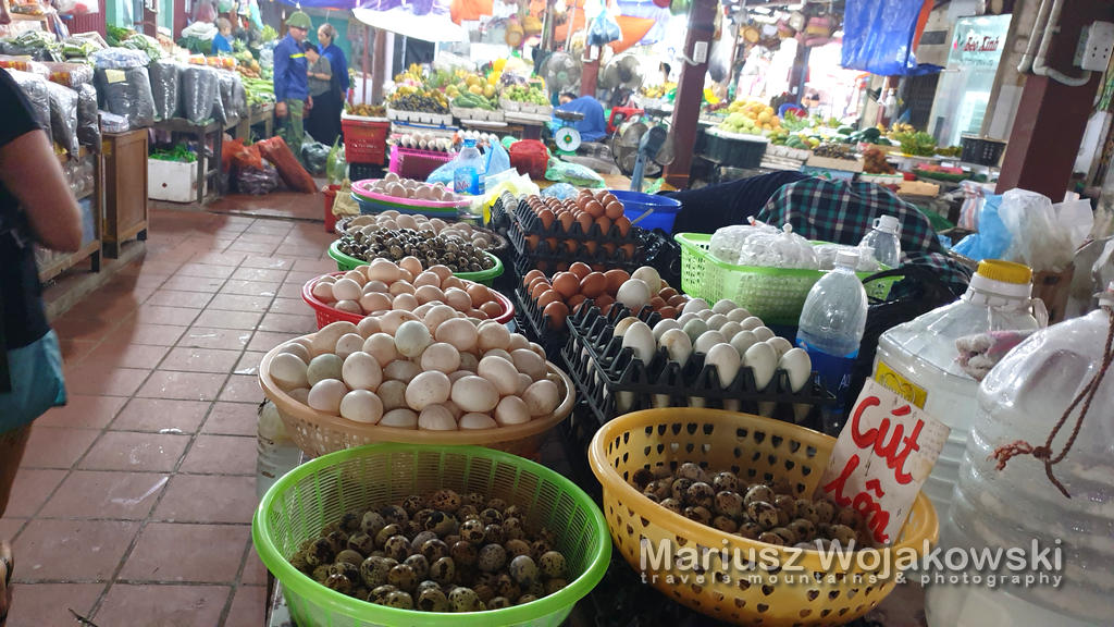 mt_gallery: Cat Ba market